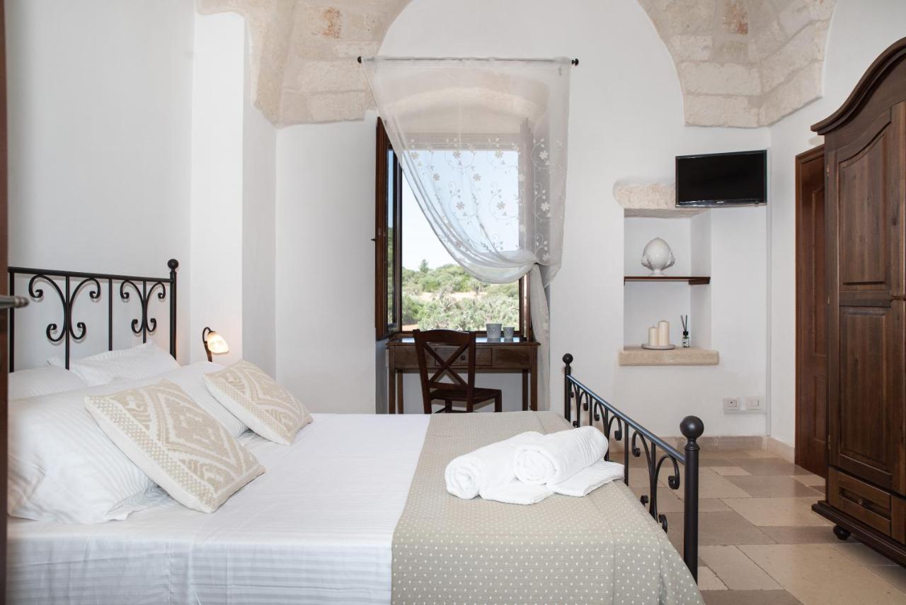 Masseria Donna Nina Остуни Екстериор снимка