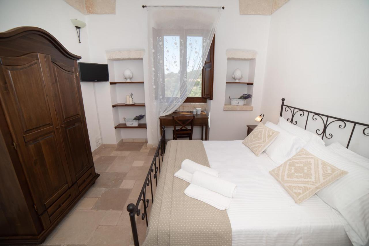 Masseria Donna Nina Остуни Екстериор снимка