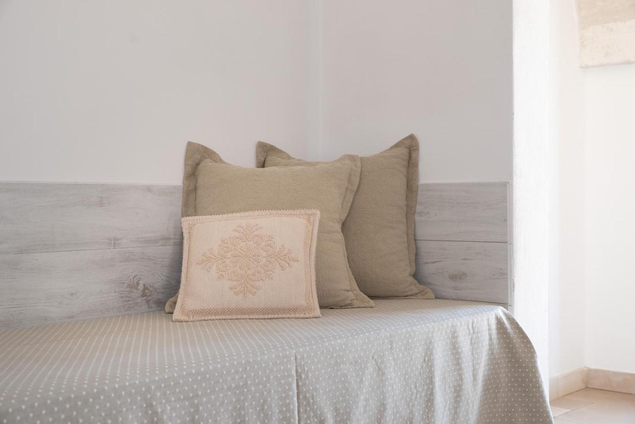 Masseria Donna Nina Остуни Екстериор снимка