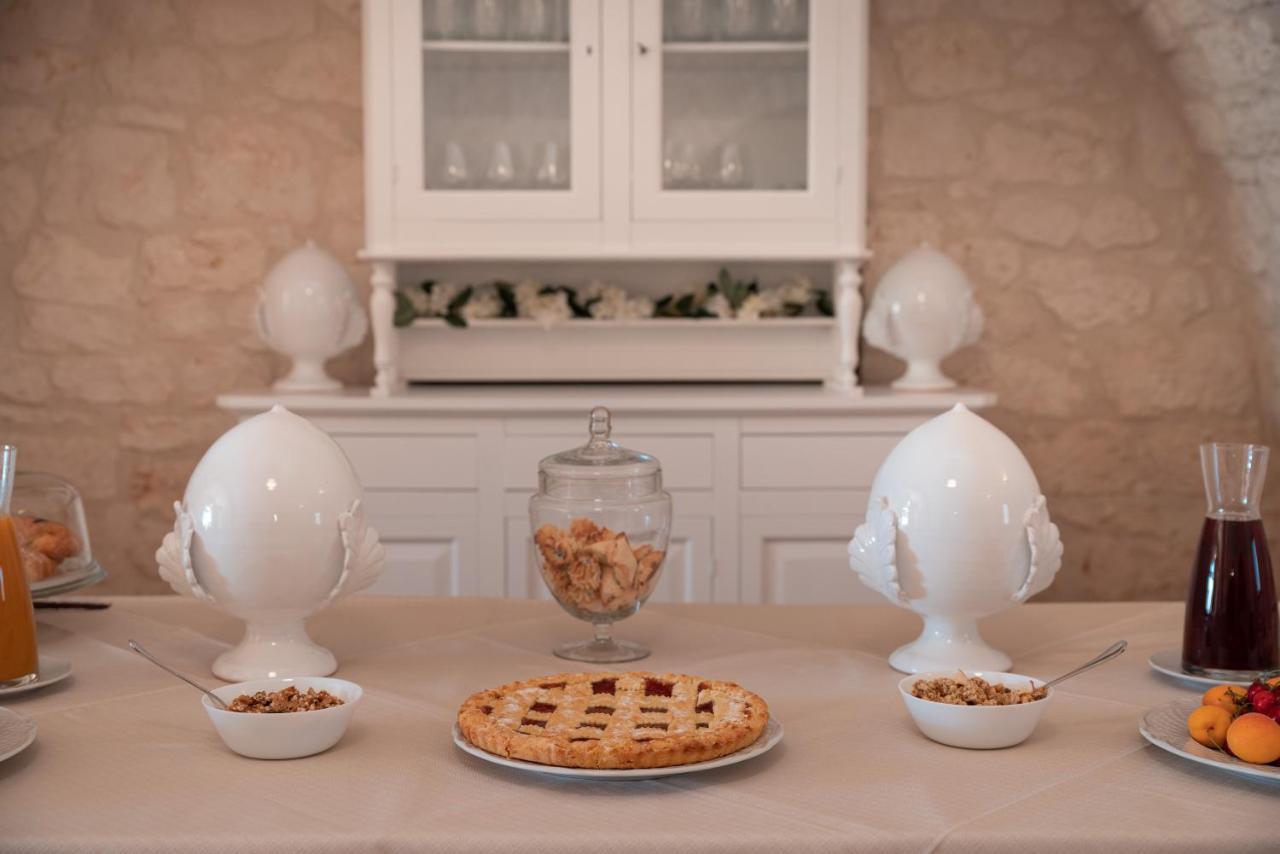 Masseria Donna Nina Остуни Екстериор снимка