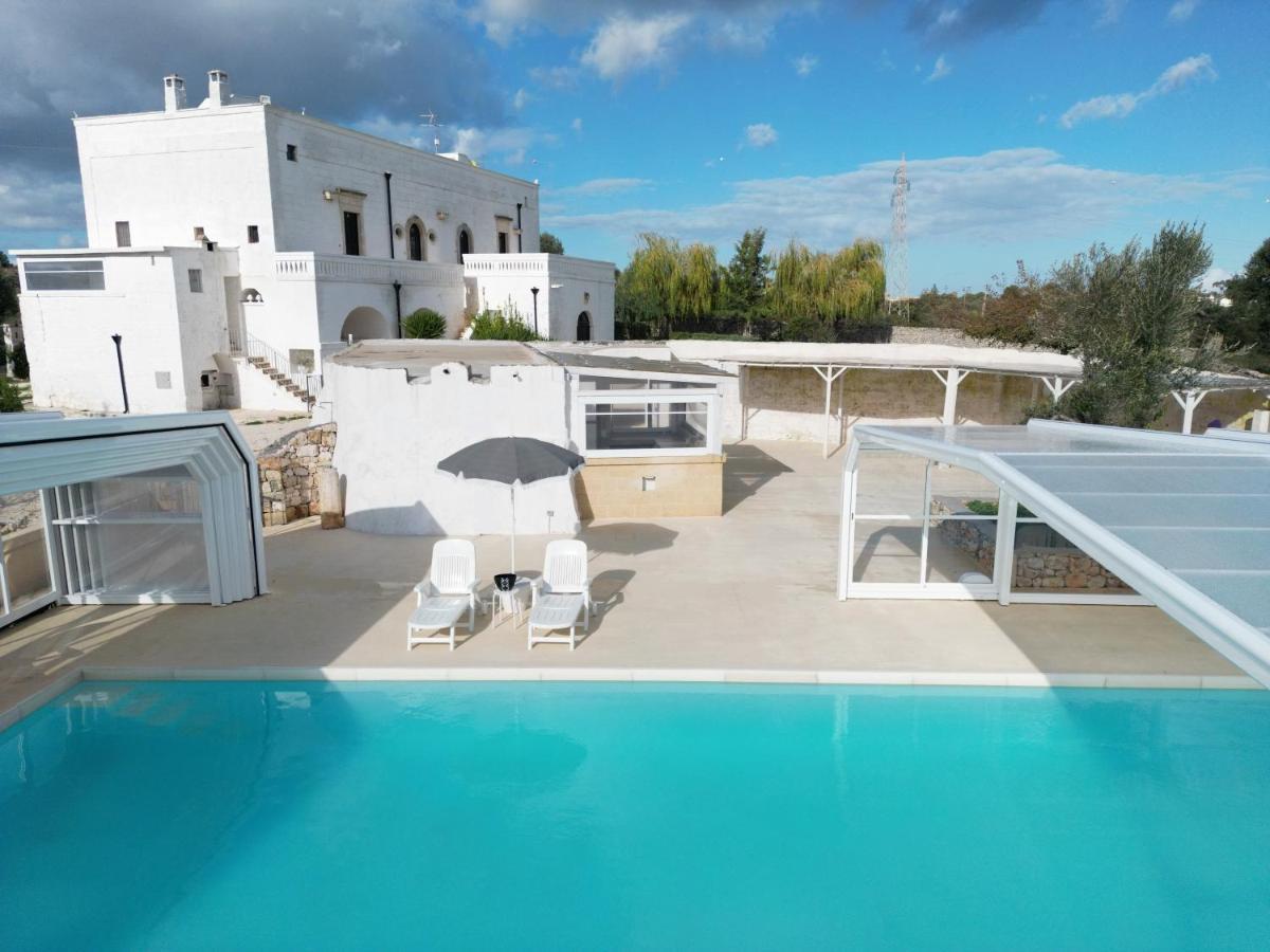 Masseria Donna Nina Остуни Екстериор снимка