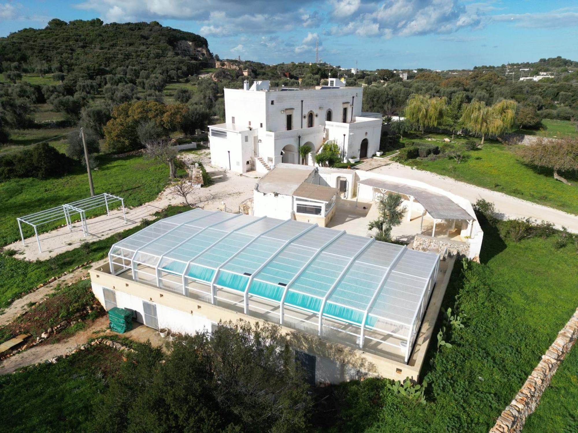 Masseria Donna Nina Остуни Екстериор снимка